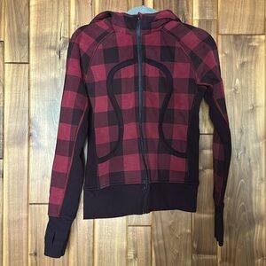 Rare lululemon scuba hoodie in buffalo check size 6